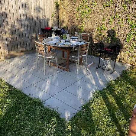 Charming In Town Near The